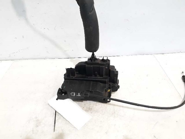 825030001R Renault (RVI)