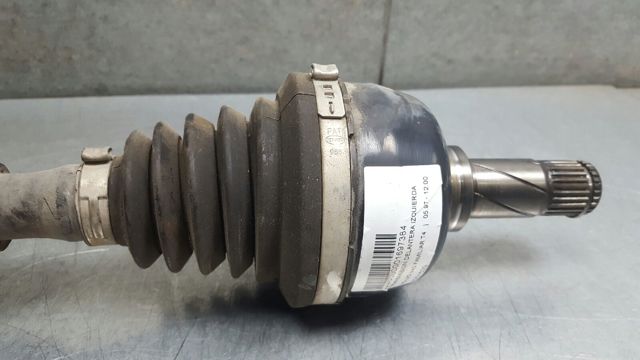 8251529 Volvo