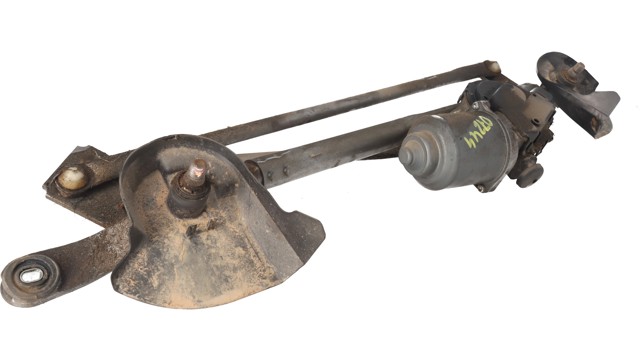 Trapézio de limpador pára-brisas 8251A065 MITSUBISHI