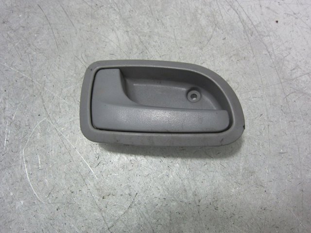 8261007000 Hyundai/Kia