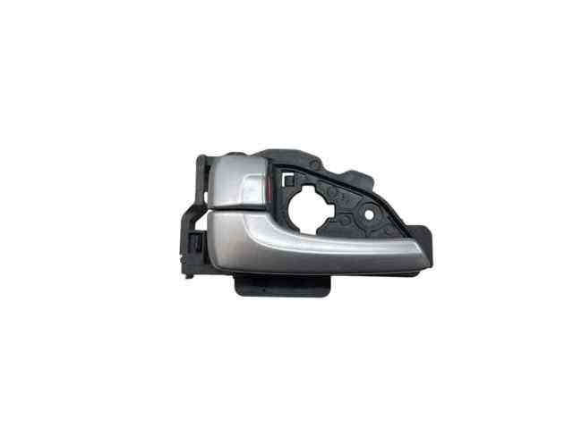 Maçaneta interna esquerda da porta dianteira 826102S020SAS HYUNDAI