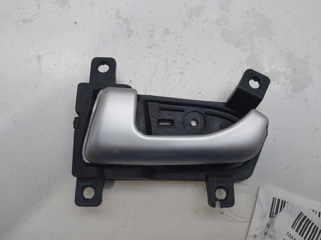 826103U000 Hyundai/Kia