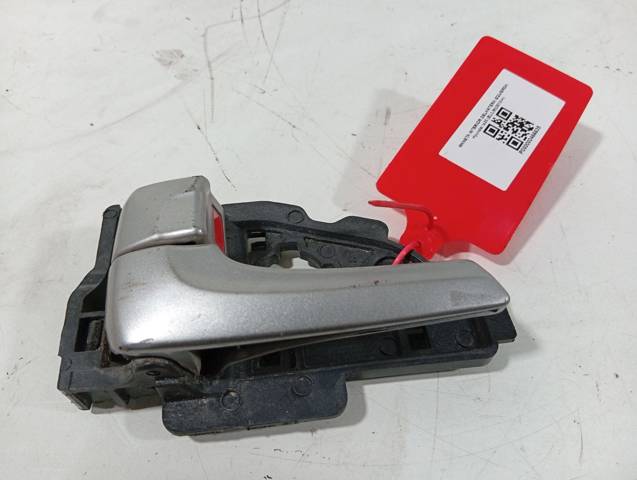 826132S000 Hyundai/Kia