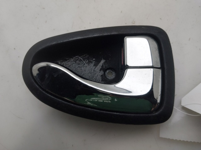 8262025000 Hyundai/Kia