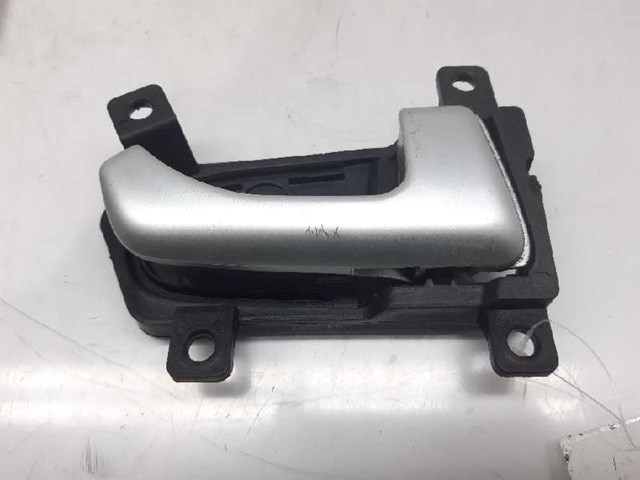 826203U000 Hyundai/Kia