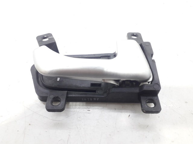826203U000 Hyundai/Kia