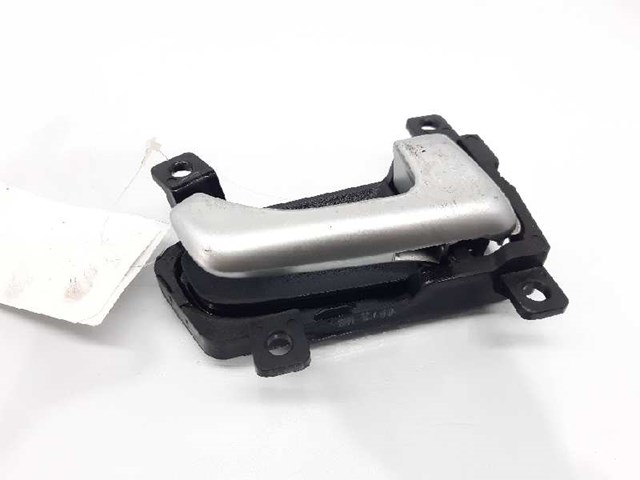 826203U000 Hyundai/Kia