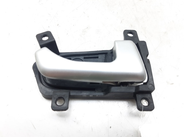 826203U000 Hyundai/Kia