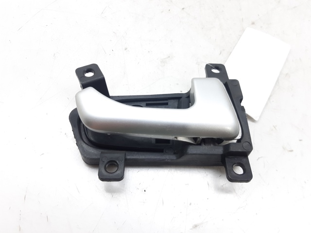 826203U000 Hyundai/Kia