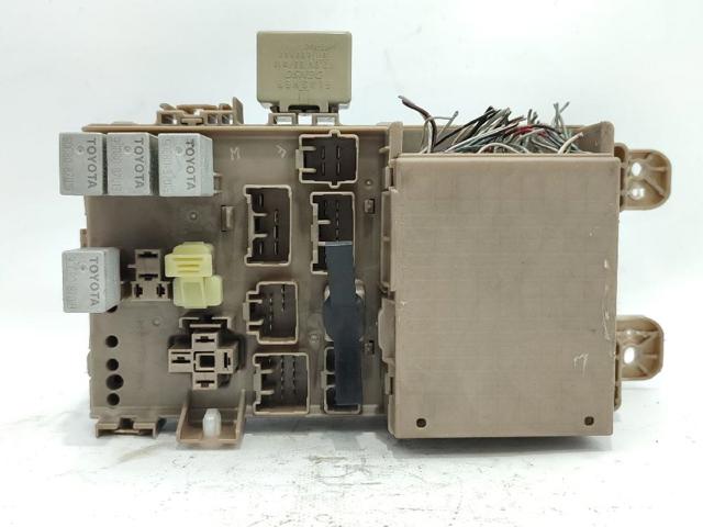 8264102040 Toyota