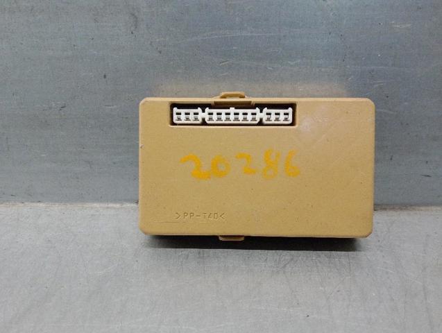 8264113040 Toyota