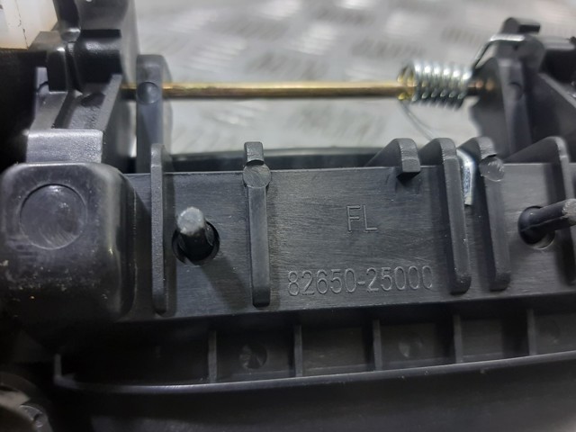 8265025000 Hyundai/Kia