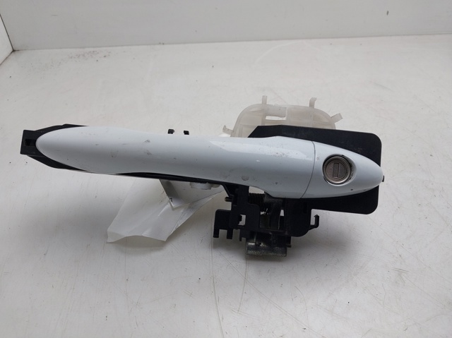 826513W000 Hyundai/Kia