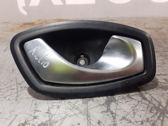 826720001R Renault (RVI)