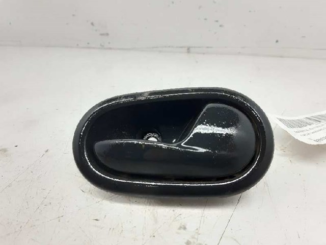 826721919R Renault (RVI)