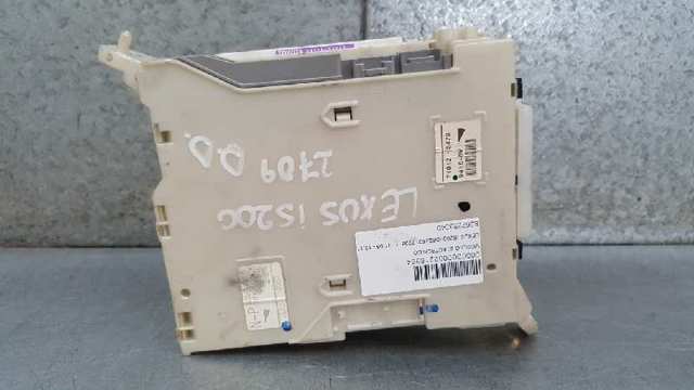 8267253040 Toyota