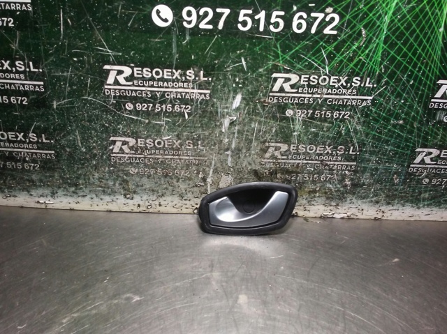 826730001R Renault (RVI)