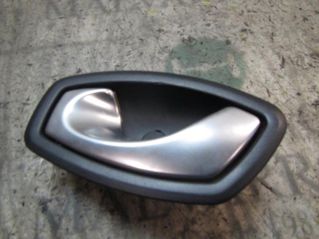 826733790R Renault (RVI)