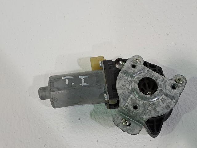 Mecanismo de acionamento de vidro da porta traseira esquerda 827018F300 NISSAN