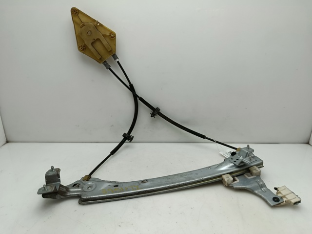 827210008R Renault (RVI)