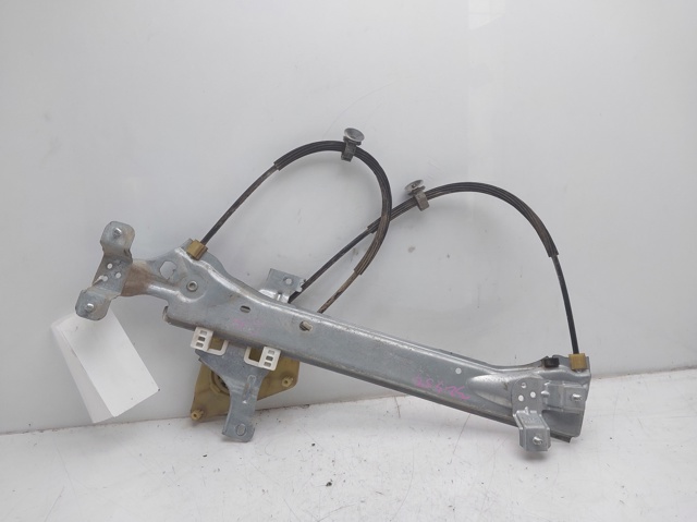 827210008R Renault (RVI)