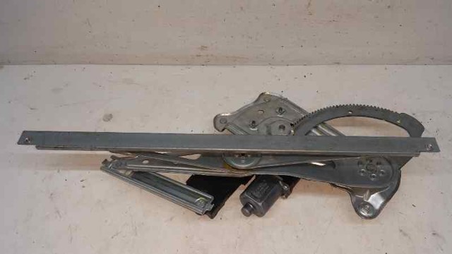 827210008R Renault (RVI)