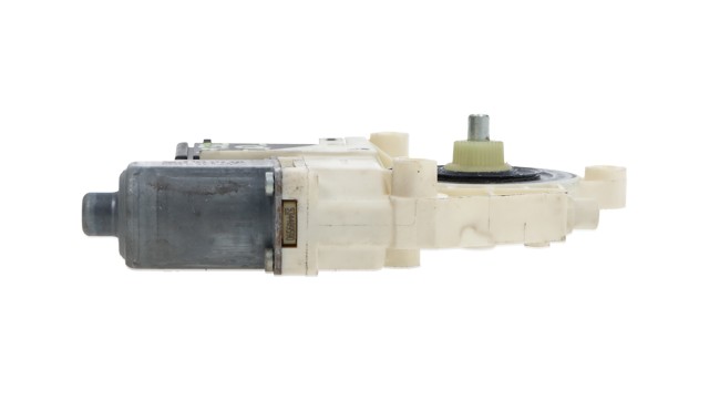 Motor de acionamento de vidro da porta traseira direita 827300003R RENAULT