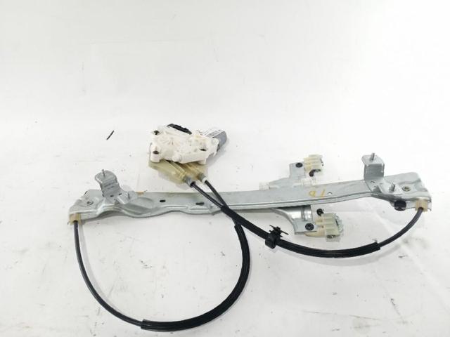 827300007R Renault (RVI)