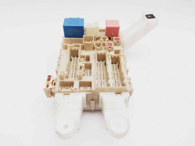 Unidade de dispositivos de segurança 827300F051C TOYOTA