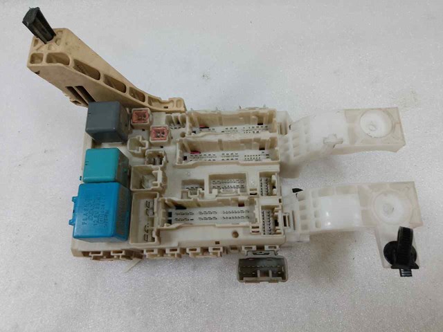 8273052700 Toyota