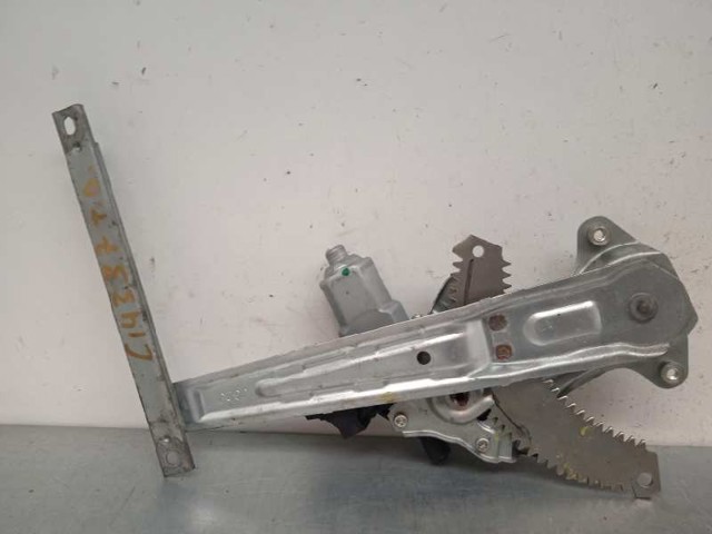Motor de acionamento de vidro da porta traseira direita 82731CV01B NISSAN