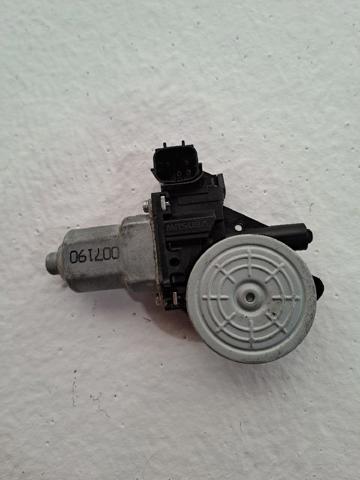 Motor de acionamento de vidro da porta traseira direita 82731CV01B NISSAN