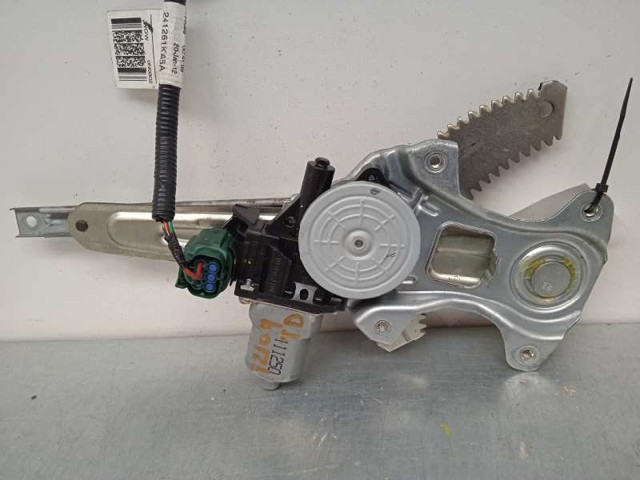 Motor de acionamento de vidro da porta traseira direita 82731CV01B NISSAN