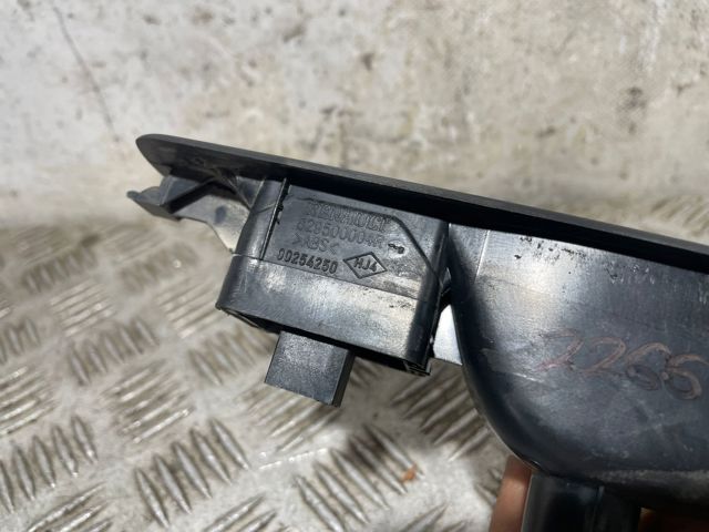 829500004R Renault (RVI)
