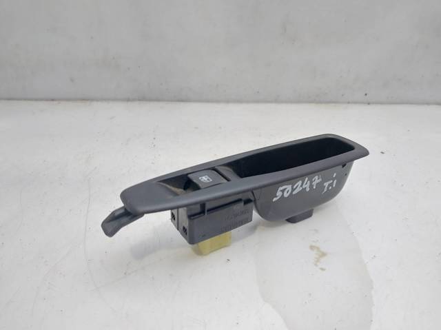 829614619R Renault (RVI)