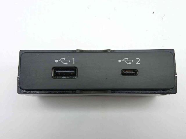 82A035736 VAG