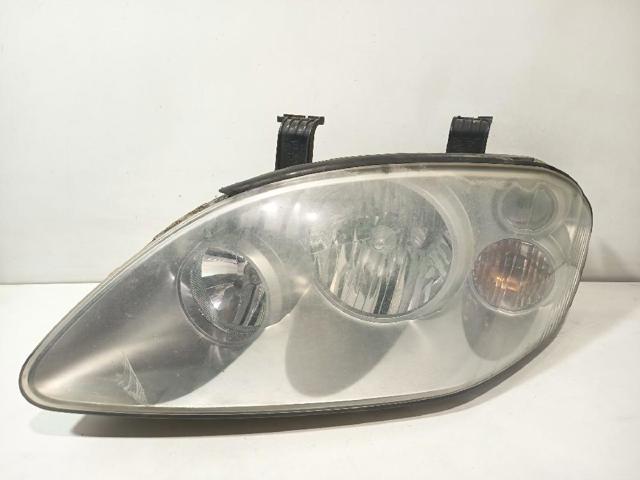 Luz esquerda para SsangYong Rodius 