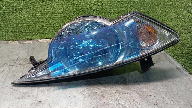 Luz esquerda 8310131303 SSANG YONG