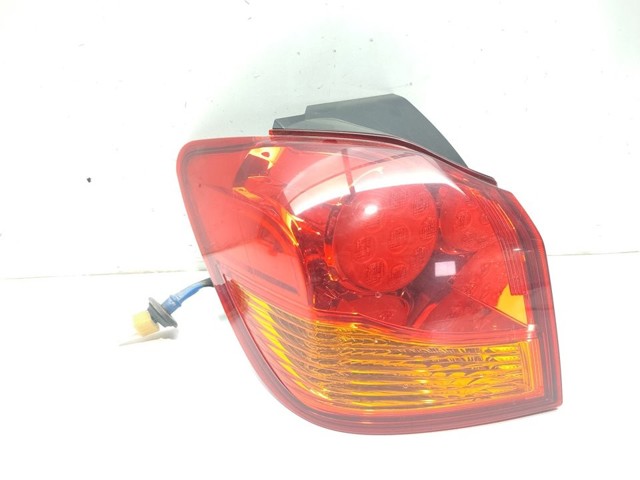 Lanterna traseira esquerda interna 8336A085 MITSUBISHI