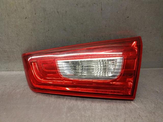 Lanterna traseira direita interna 8336A088 MITSUBISHI