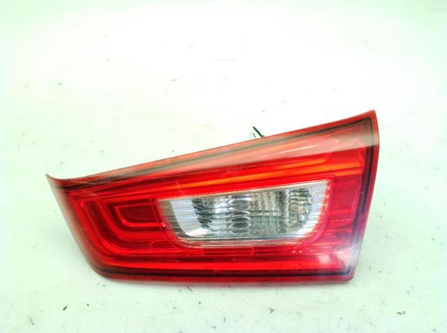 Lanterna traseira direita interna 8336A088 MITSUBISHI