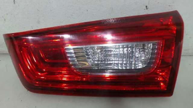 Lanterna traseira direita interna 8336A088 MITSUBISHI