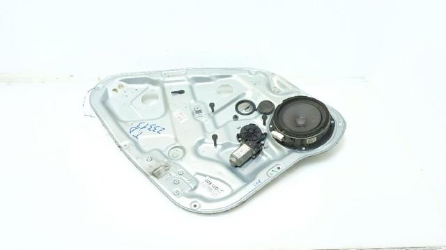 Mecanismo de acionamento de vidro da porta traseira direita 834812B000 HYUNDAI