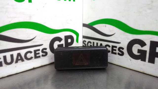 Botão de ativação do sinal de emergência 8350947 BMW