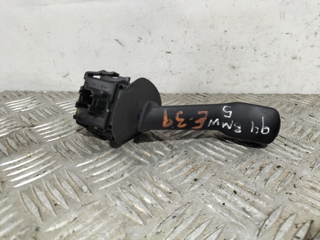 8352172 BMW