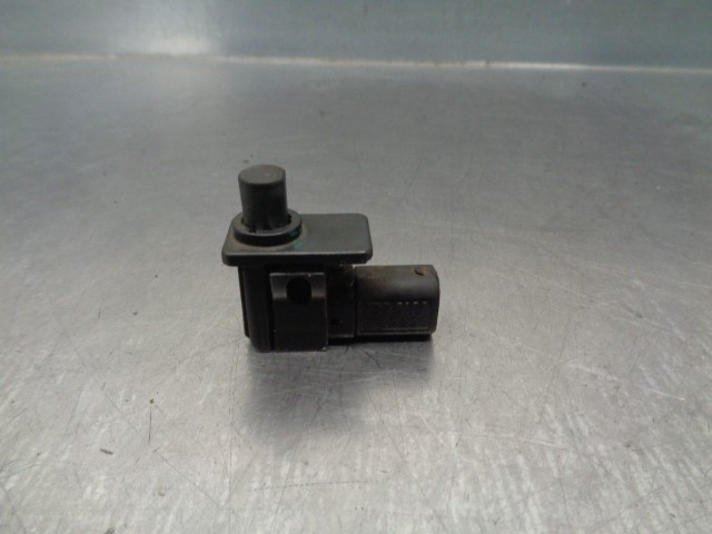 Comutador de controlo de alcapão 8352229 BMW