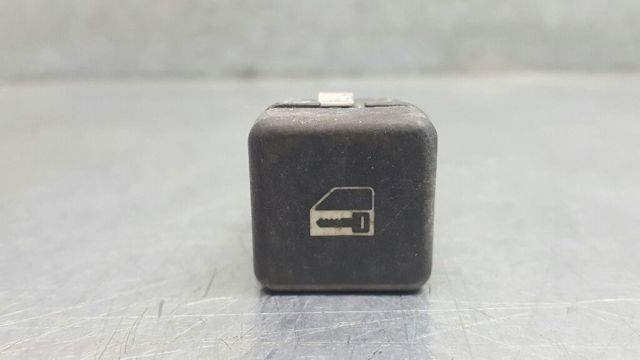 8360828 BMW