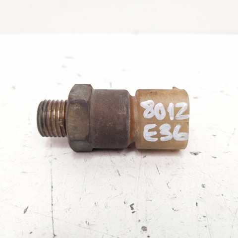 Sensor de temperatura do fluido de esfriamento (de ativação de ventilador do radiador) 8361787 BMW
