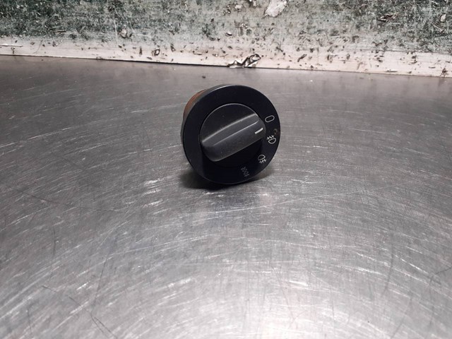 Botão de ativação das luzes de nevoeiro traseiras 8363684 BMW
