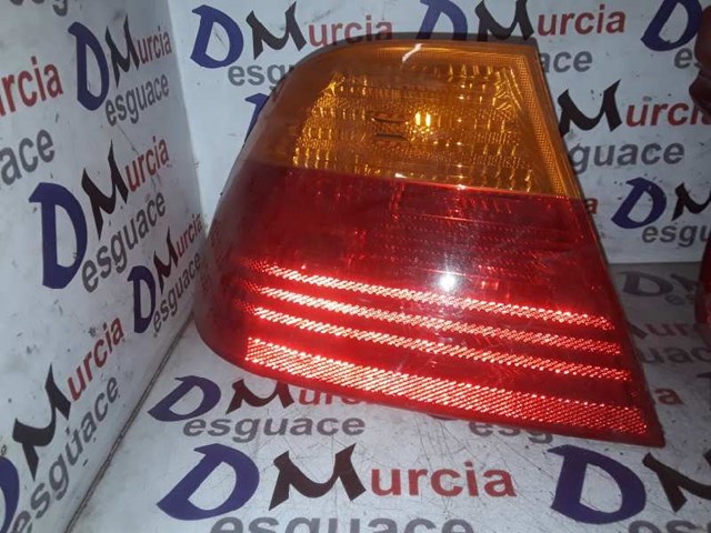 Lanterna traseira esquerda externa 8364725 BMW